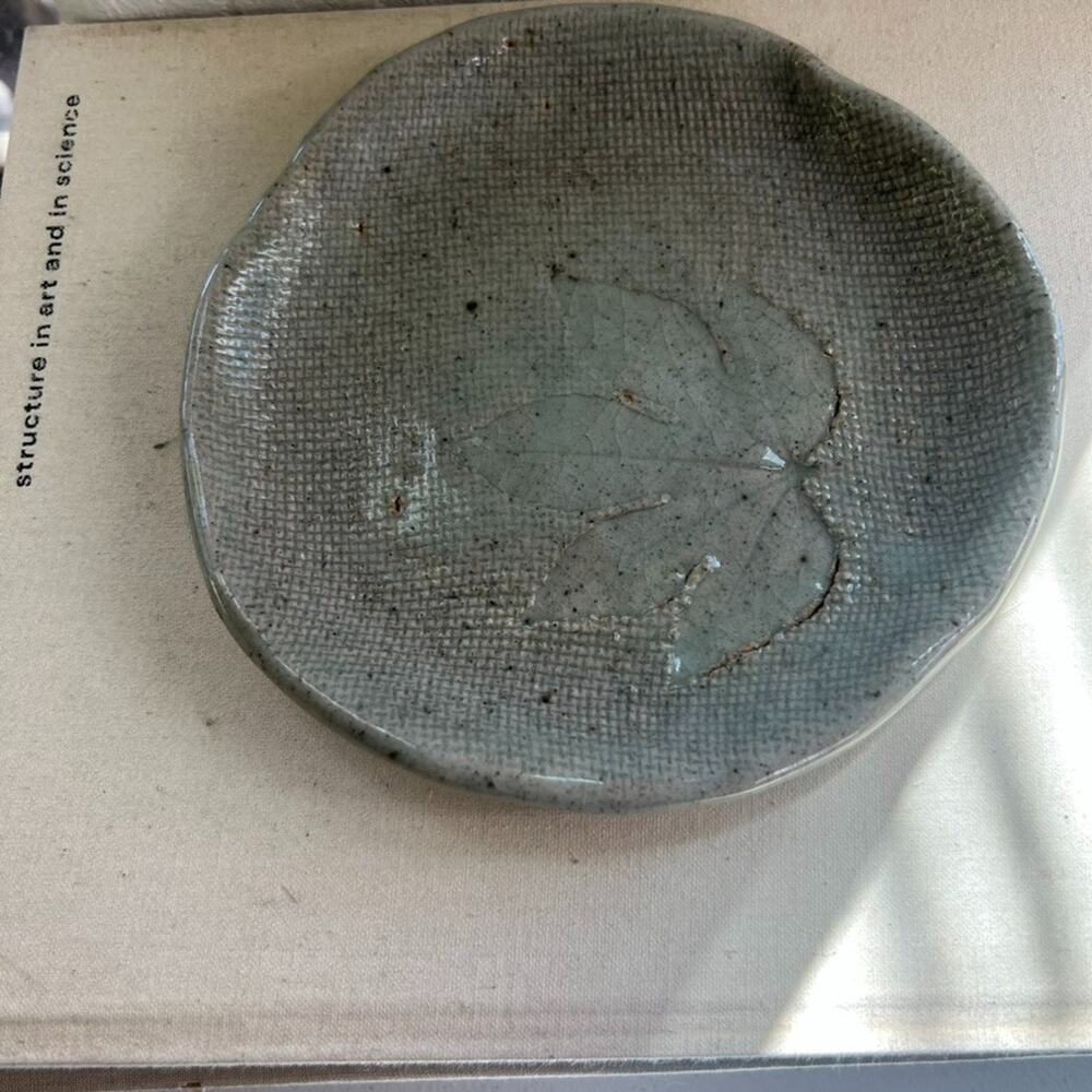 Studio Art Pottery Stoneware Green Leaf Imprint Glossy 6.5" Dish Tray Handmade